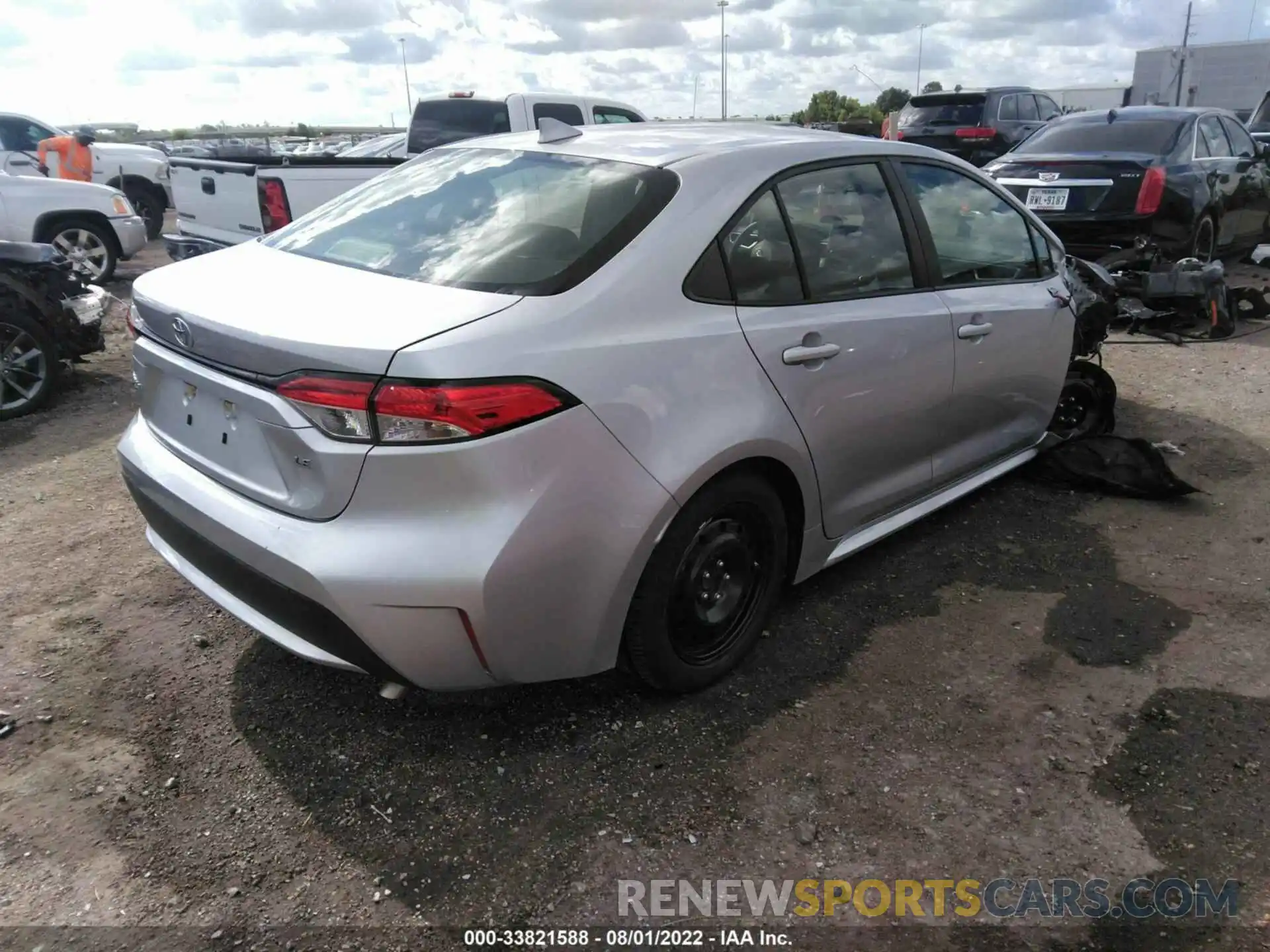 4 Photograph of a damaged car JTDEPRAE6LJ039920 TOYOTA COROLLA 2020