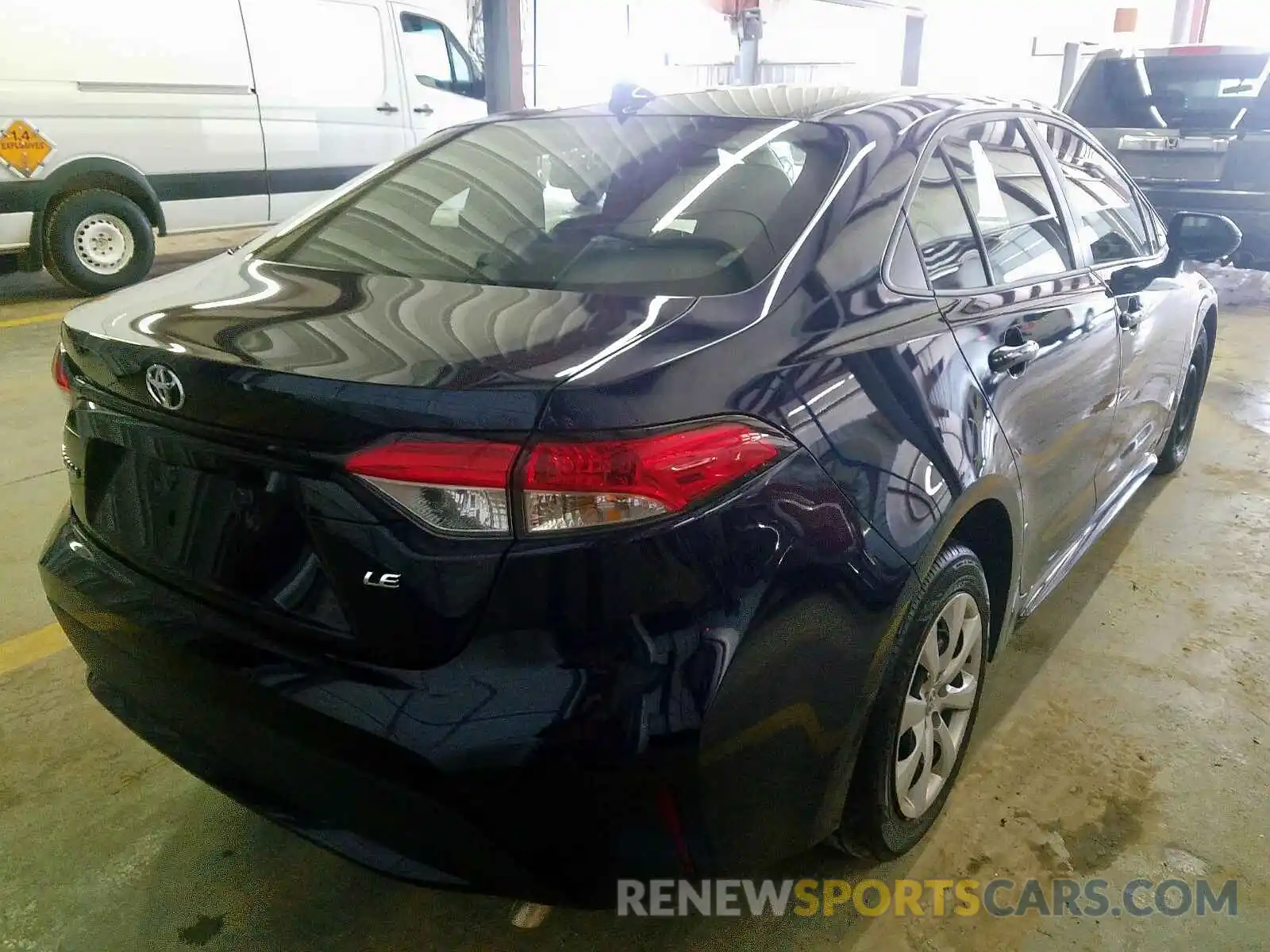 4 Photograph of a damaged car JTDEPRAE6LJ040842 TOYOTA COROLLA 2020