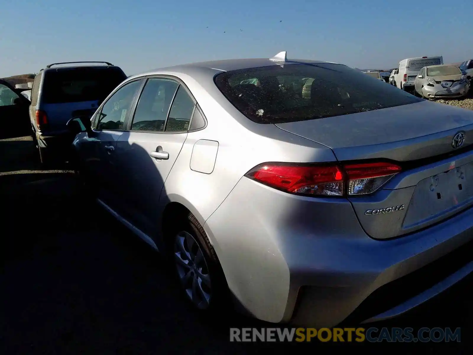 3 Photograph of a damaged car JTDEPRAE6LJ040999 TOYOTA COROLLA 2020