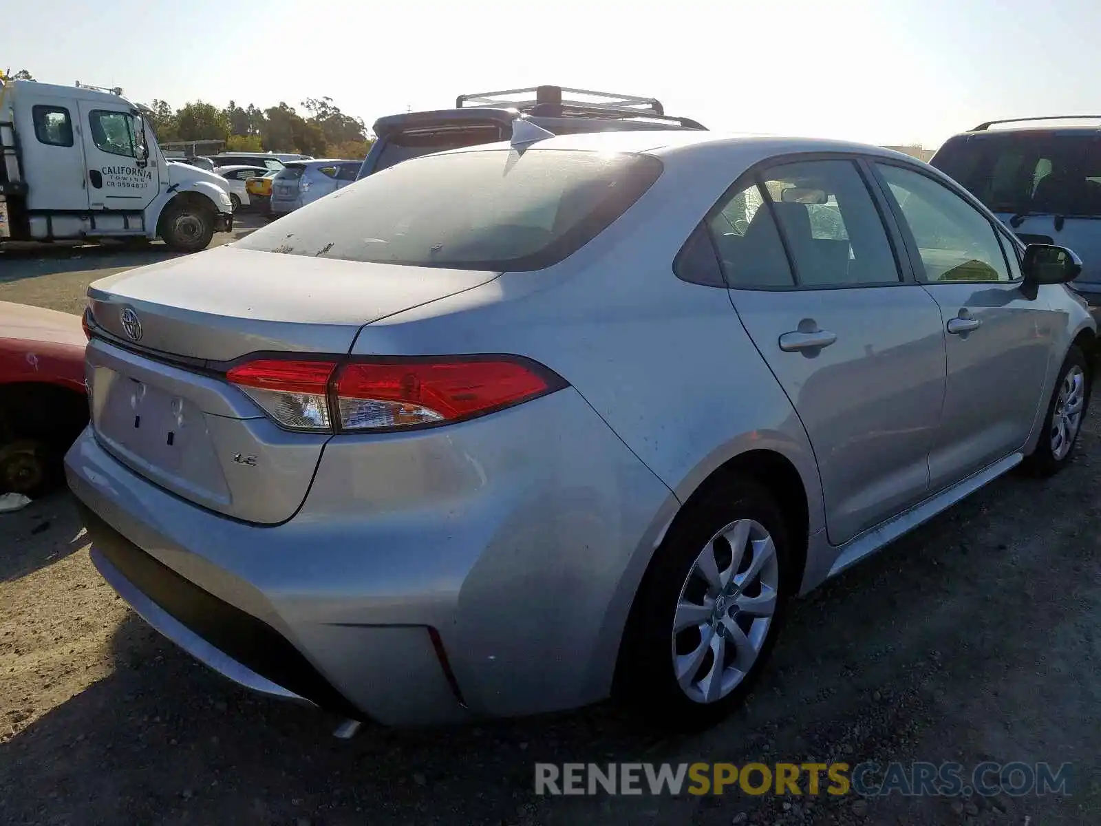 4 Photograph of a damaged car JTDEPRAE6LJ040999 TOYOTA COROLLA 2020