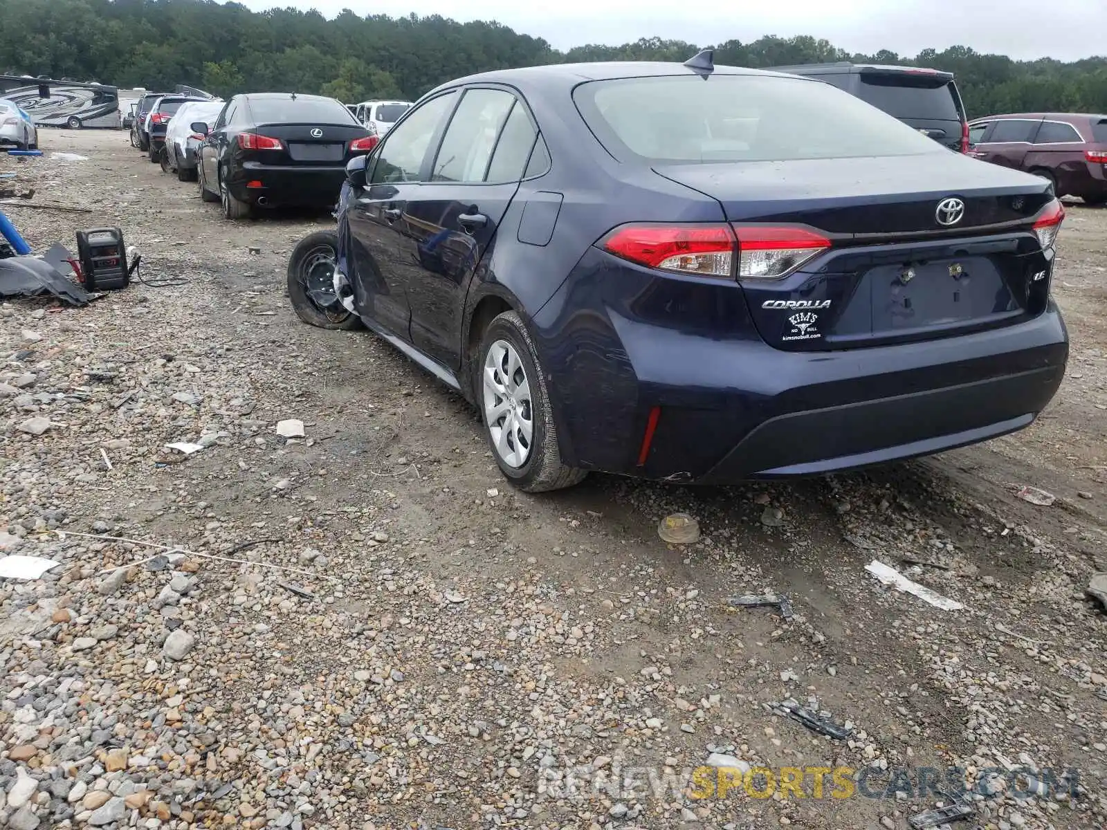 3 Photograph of a damaged car JTDEPRAE6LJ041229 TOYOTA COROLLA 2020