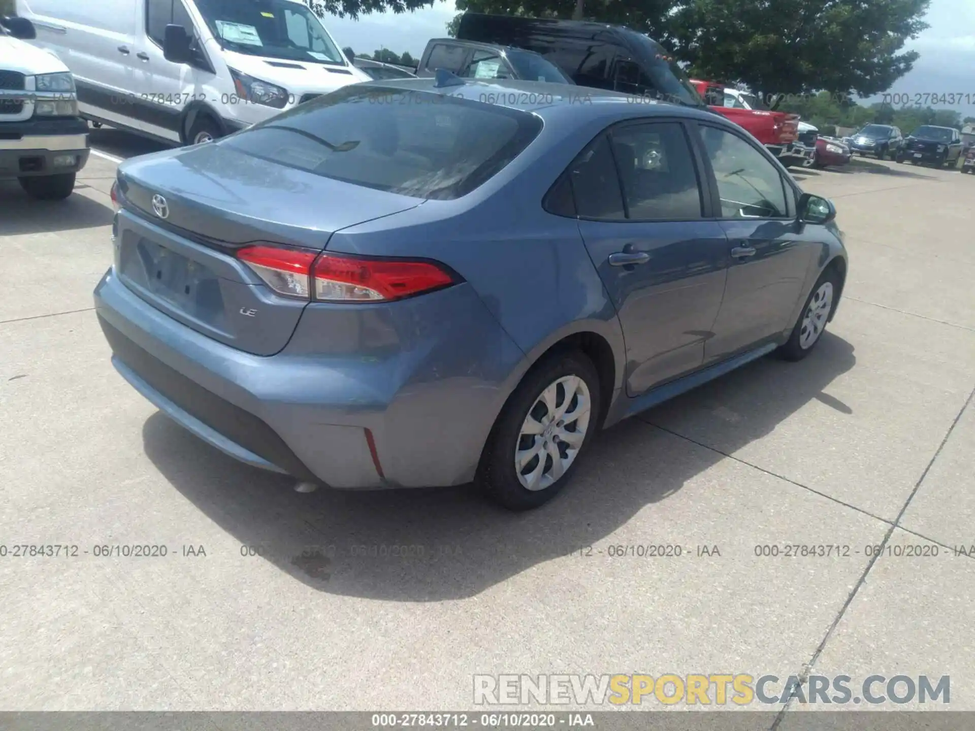 4 Photograph of a damaged car JTDEPRAE6LJ041716 TOYOTA COROLLA 2020