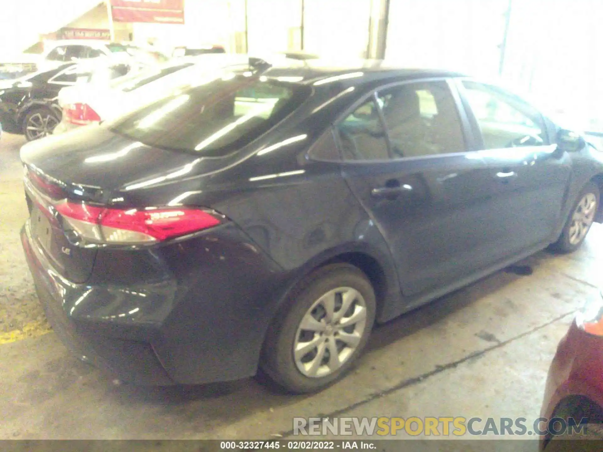 4 Photograph of a damaged car JTDEPRAE6LJ041764 TOYOTA COROLLA 2020