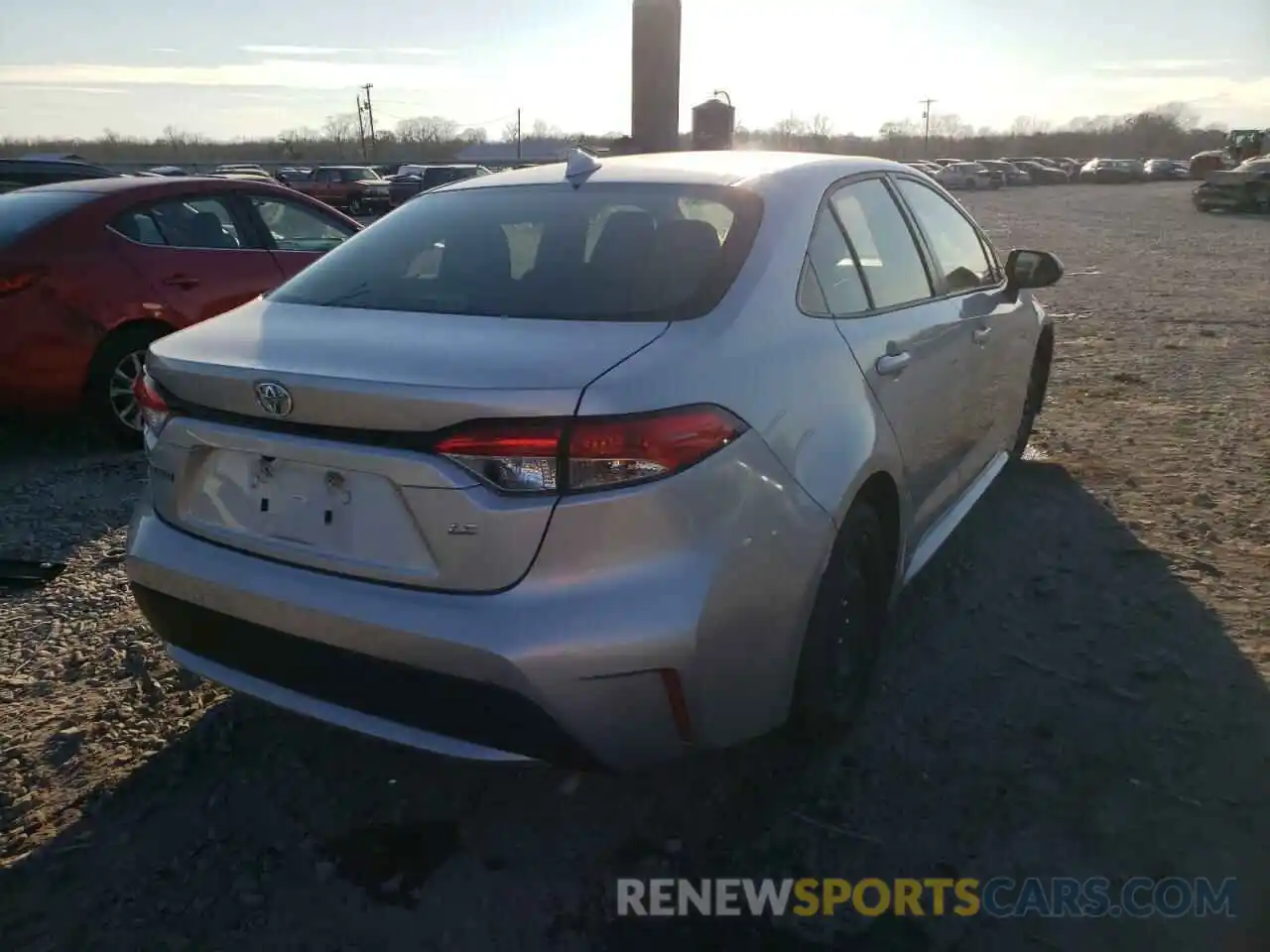 4 Photograph of a damaged car JTDEPRAE6LJ043420 TOYOTA COROLLA 2020