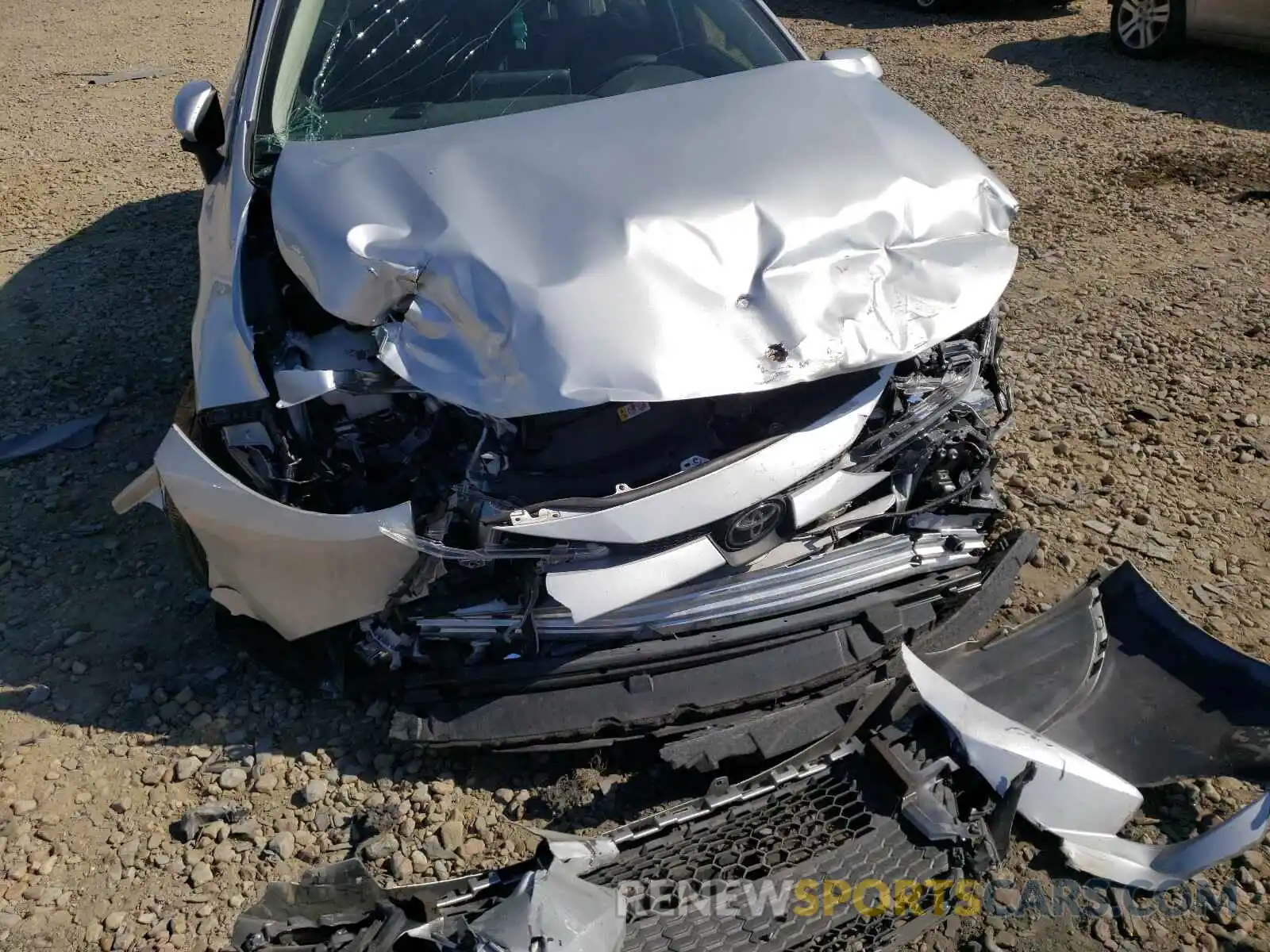 9 Photograph of a damaged car JTDEPRAE6LJ044471 TOYOTA COROLLA 2020