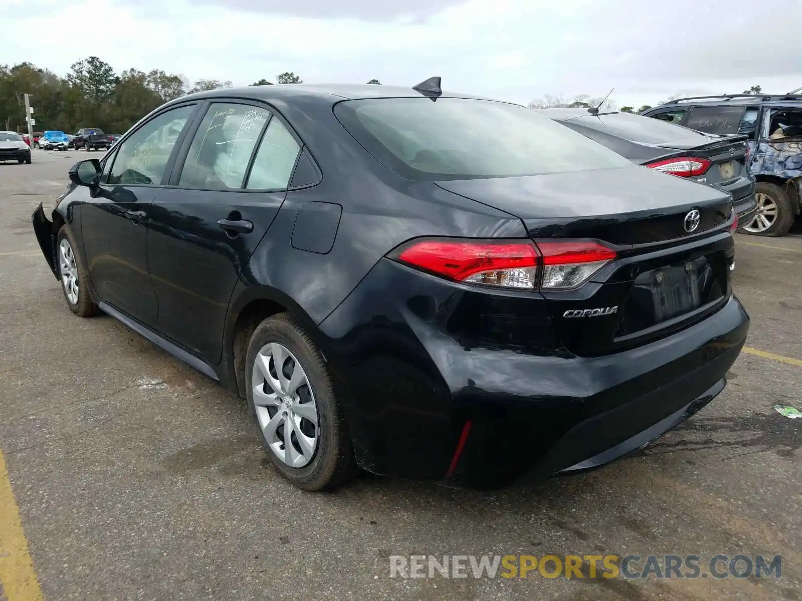 3 Photograph of a damaged car JTDEPRAE6LJ044597 TOYOTA COROLLA 2020