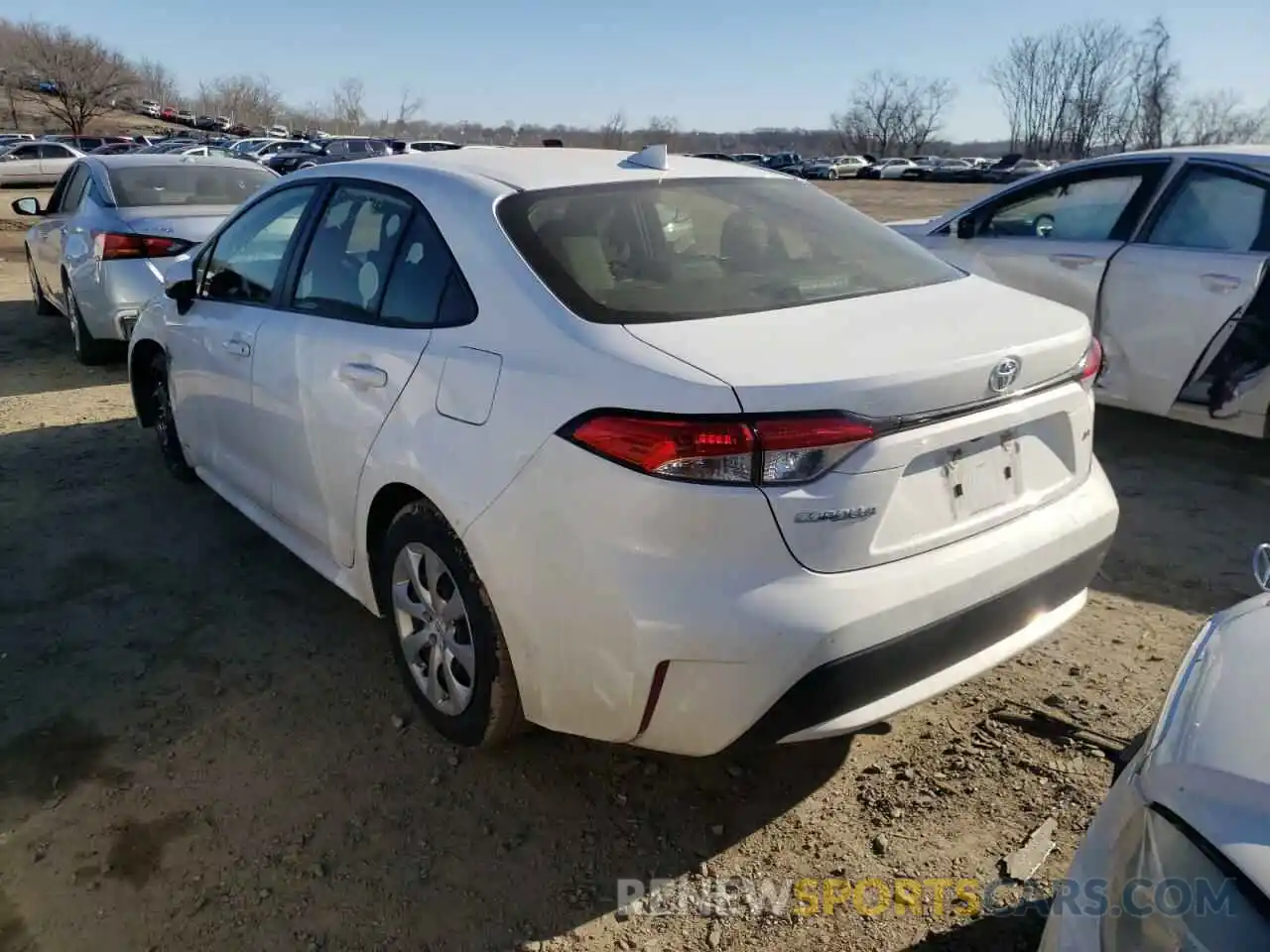 3 Photograph of a damaged car JTDEPRAE6LJ044759 TOYOTA COROLLA 2020