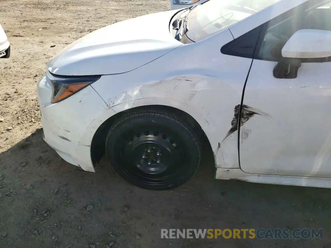 9 Photograph of a damaged car JTDEPRAE6LJ044759 TOYOTA COROLLA 2020