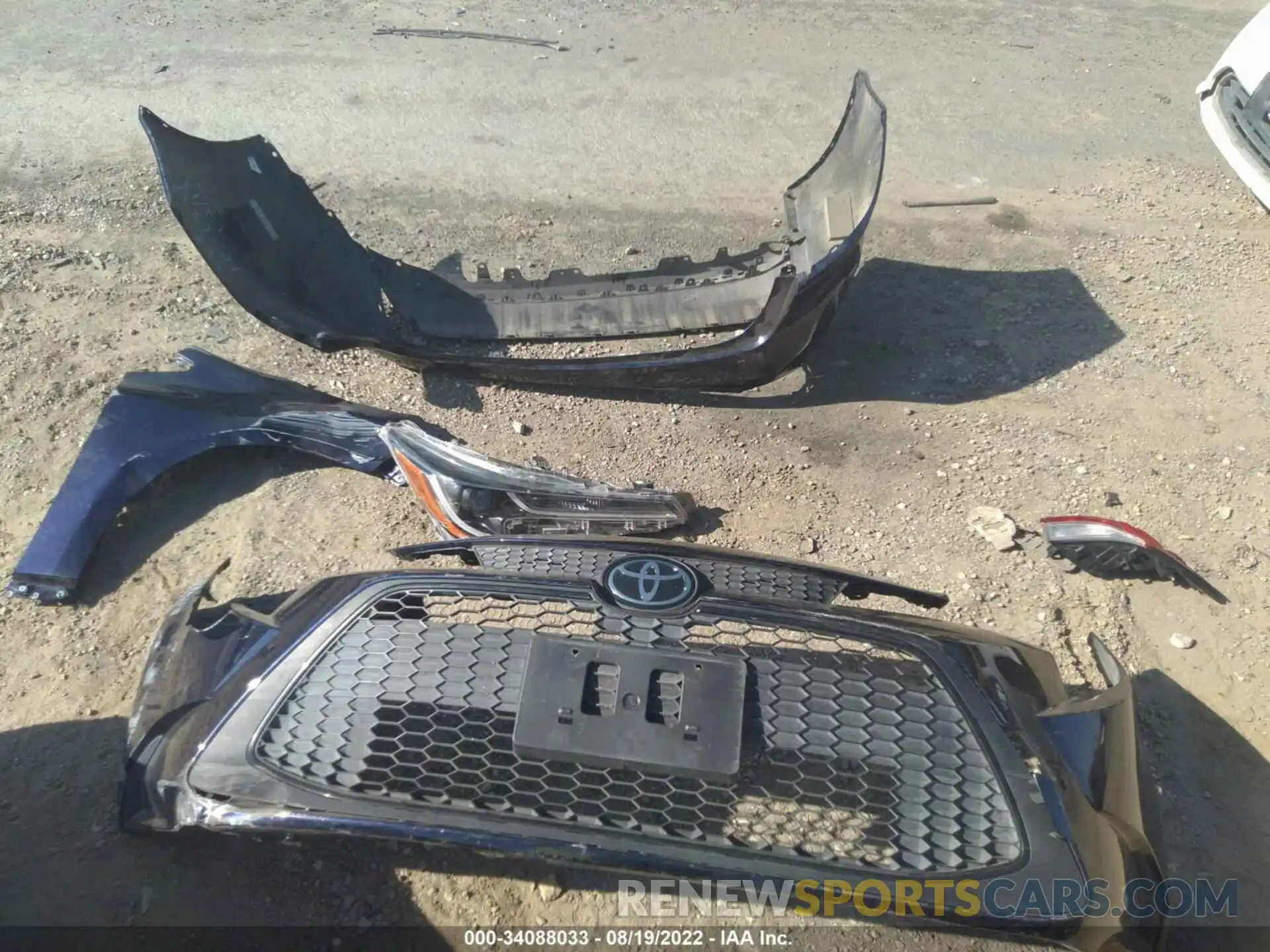 12 Photograph of a damaged car JTDEPRAE6LJ045054 TOYOTA COROLLA 2020