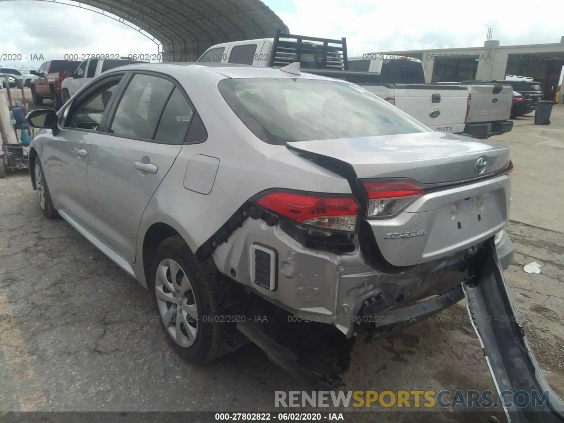 3 Photograph of a damaged car JTDEPRAE6LJ046768 TOYOTA COROLLA 2020