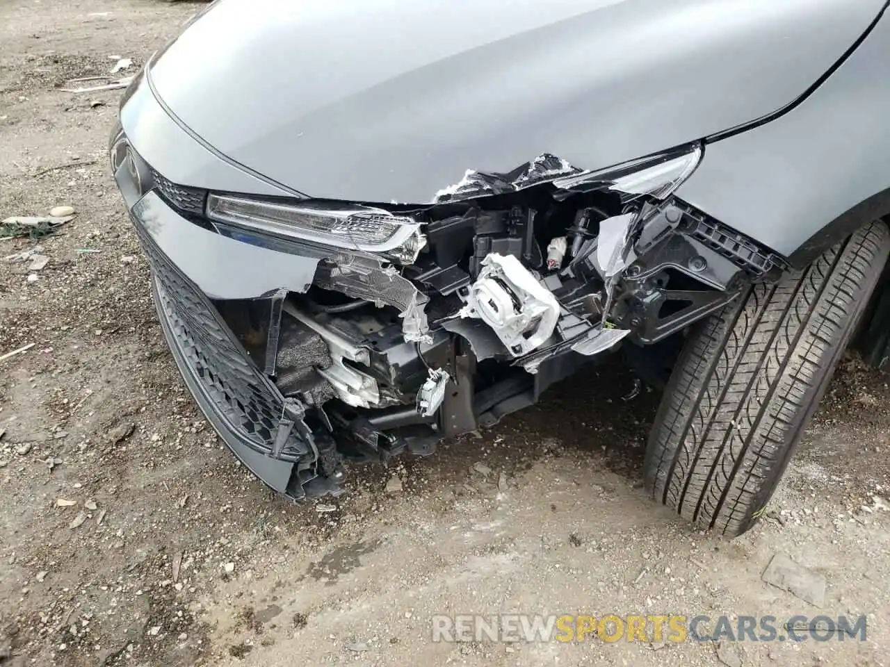 9 Photograph of a damaged car JTDEPRAE6LJ047807 TOYOTA COROLLA 2020