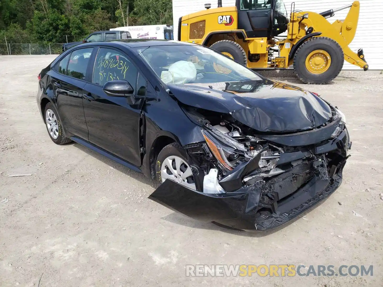 1 Photograph of a damaged car JTDEPRAE6LJ048679 TOYOTA COROLLA 2020