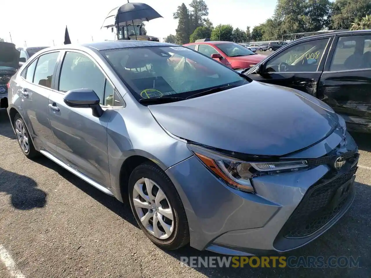 1 Photograph of a damaged car JTDEPRAE6LJ049301 TOYOTA COROLLA 2020