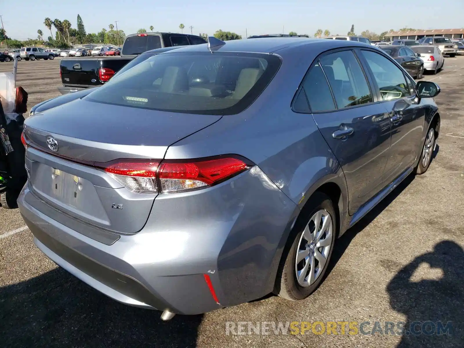 4 Photograph of a damaged car JTDEPRAE6LJ049301 TOYOTA COROLLA 2020