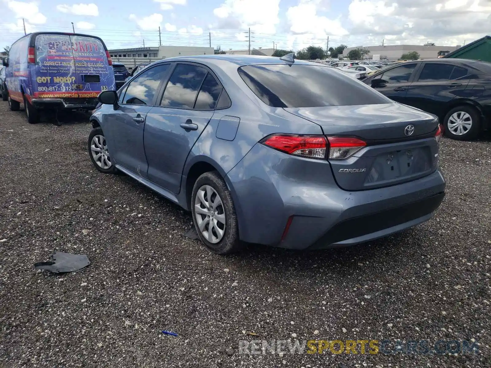 3 Photograph of a damaged car JTDEPRAE6LJ050660 TOYOTA COROLLA 2020