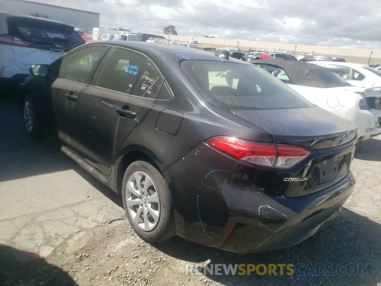 3 Photograph of a damaged car JTDEPRAE6LJ051551 TOYOTA COROLLA 2020