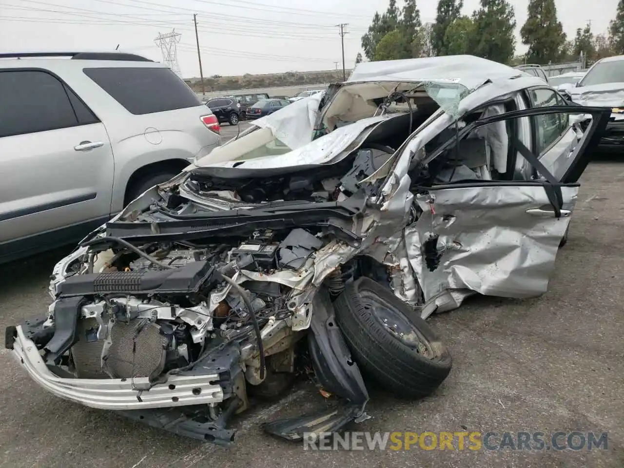 2 Photograph of a damaged car JTDEPRAE6LJ051565 TOYOTA COROLLA 2020