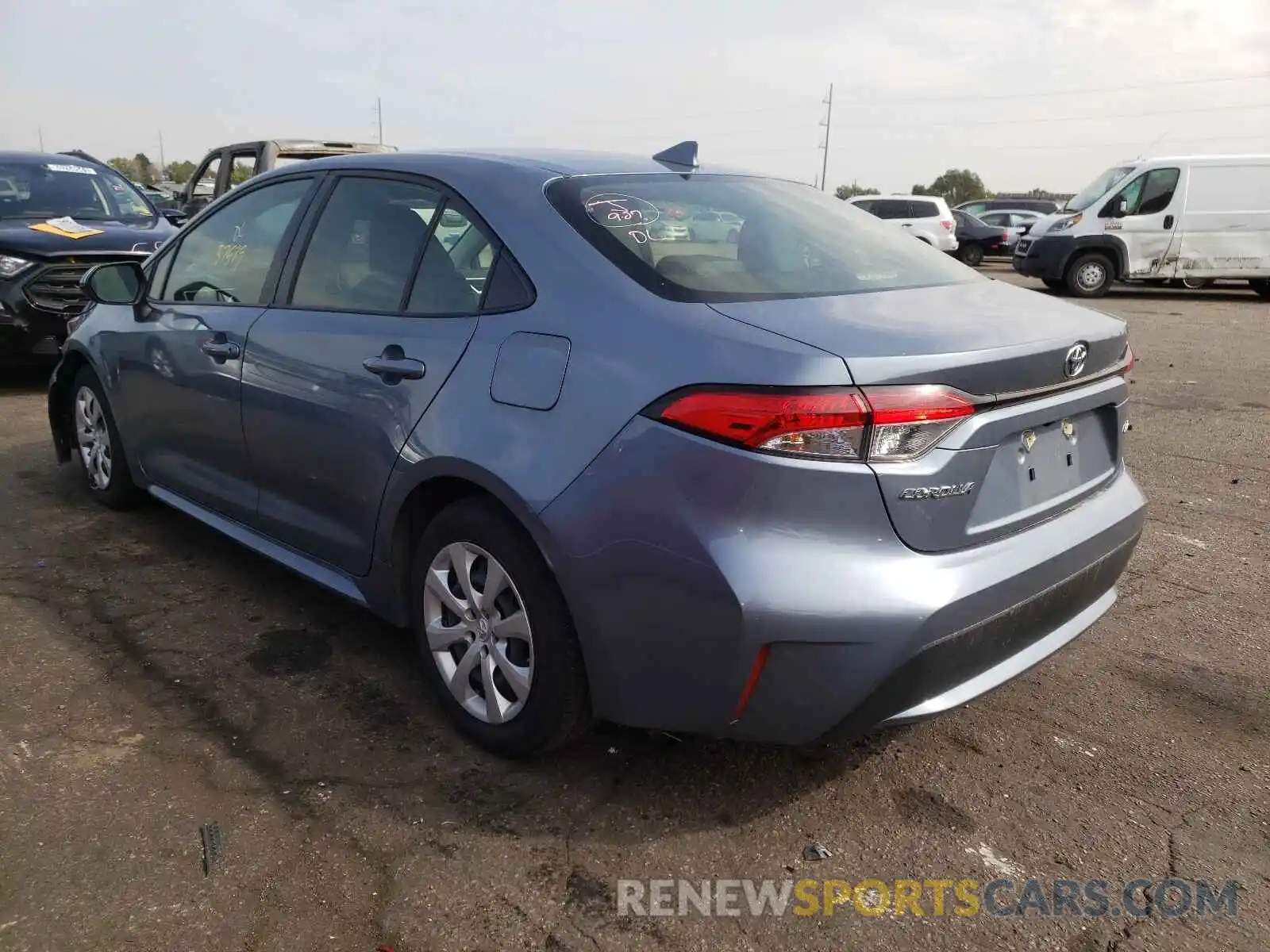 3 Photograph of a damaged car JTDEPRAE6LJ051601 TOYOTA COROLLA 2020