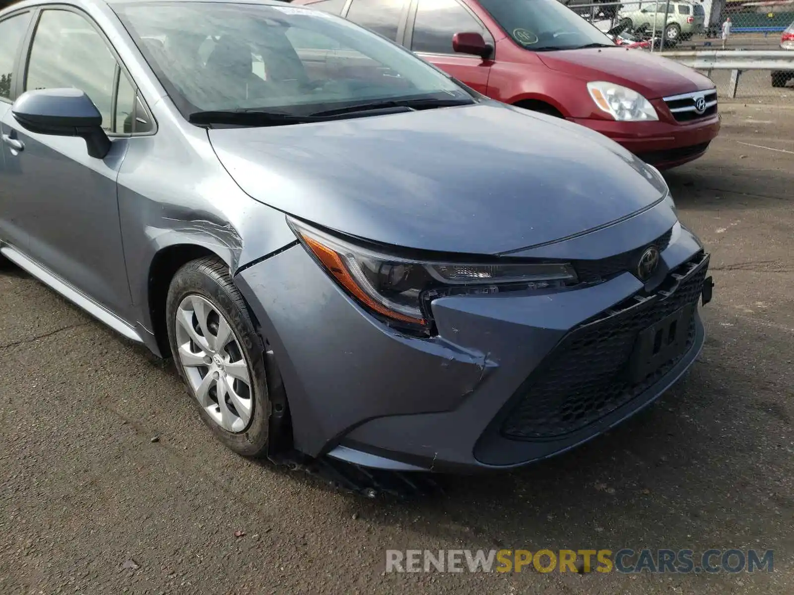 9 Photograph of a damaged car JTDEPRAE6LJ051601 TOYOTA COROLLA 2020