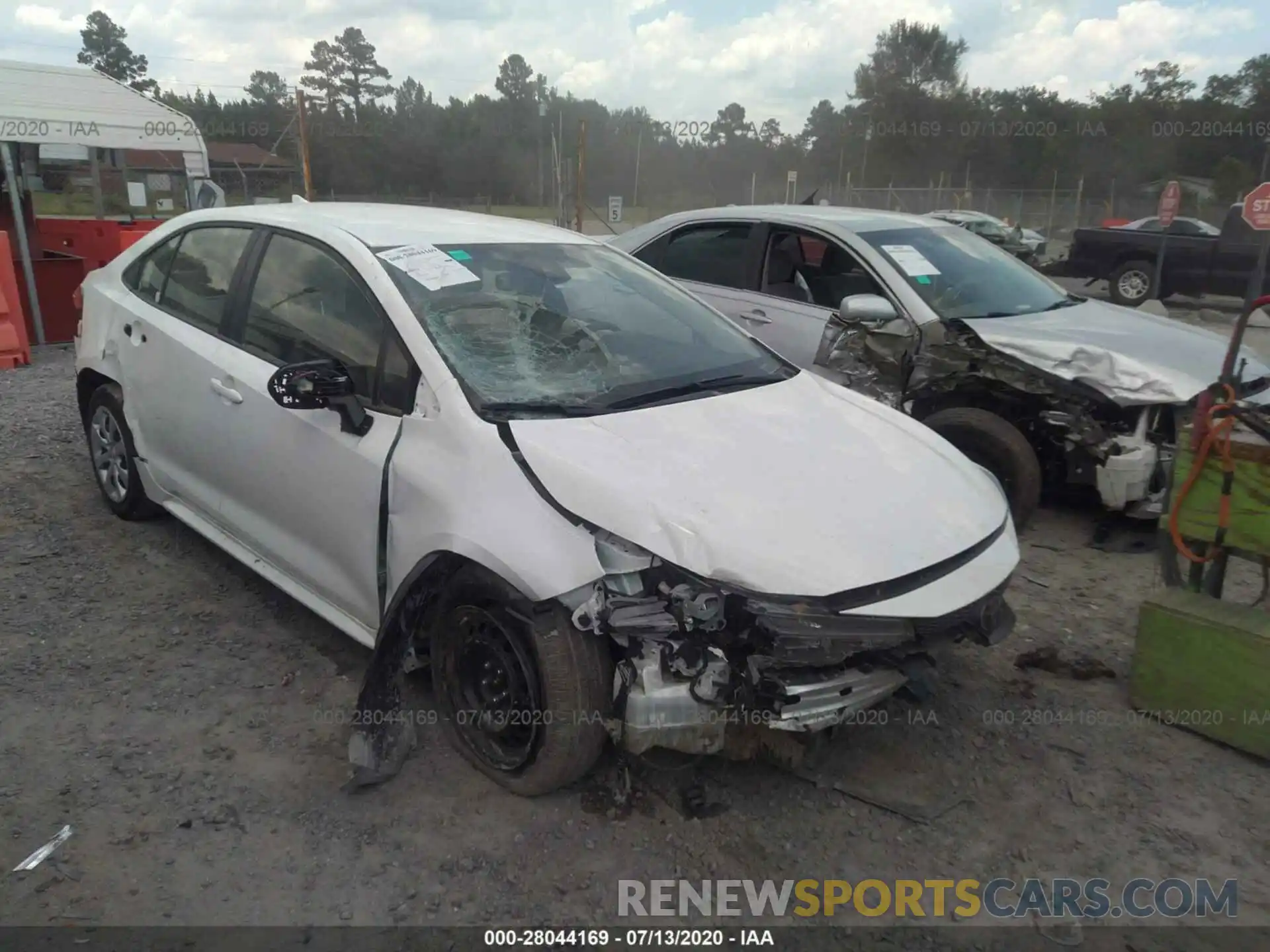 1 Photograph of a damaged car JTDEPRAE6LJ051713 TOYOTA COROLLA 2020