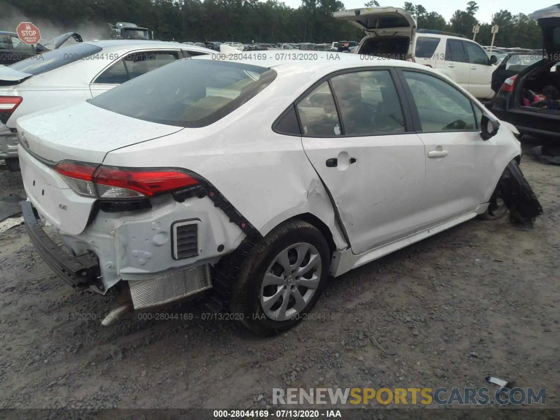 4 Photograph of a damaged car JTDEPRAE6LJ051713 TOYOTA COROLLA 2020