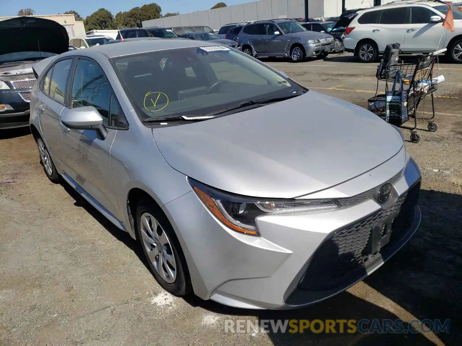 1 Photograph of a damaged car JTDEPRAE6LJ051873 TOYOTA COROLLA 2020