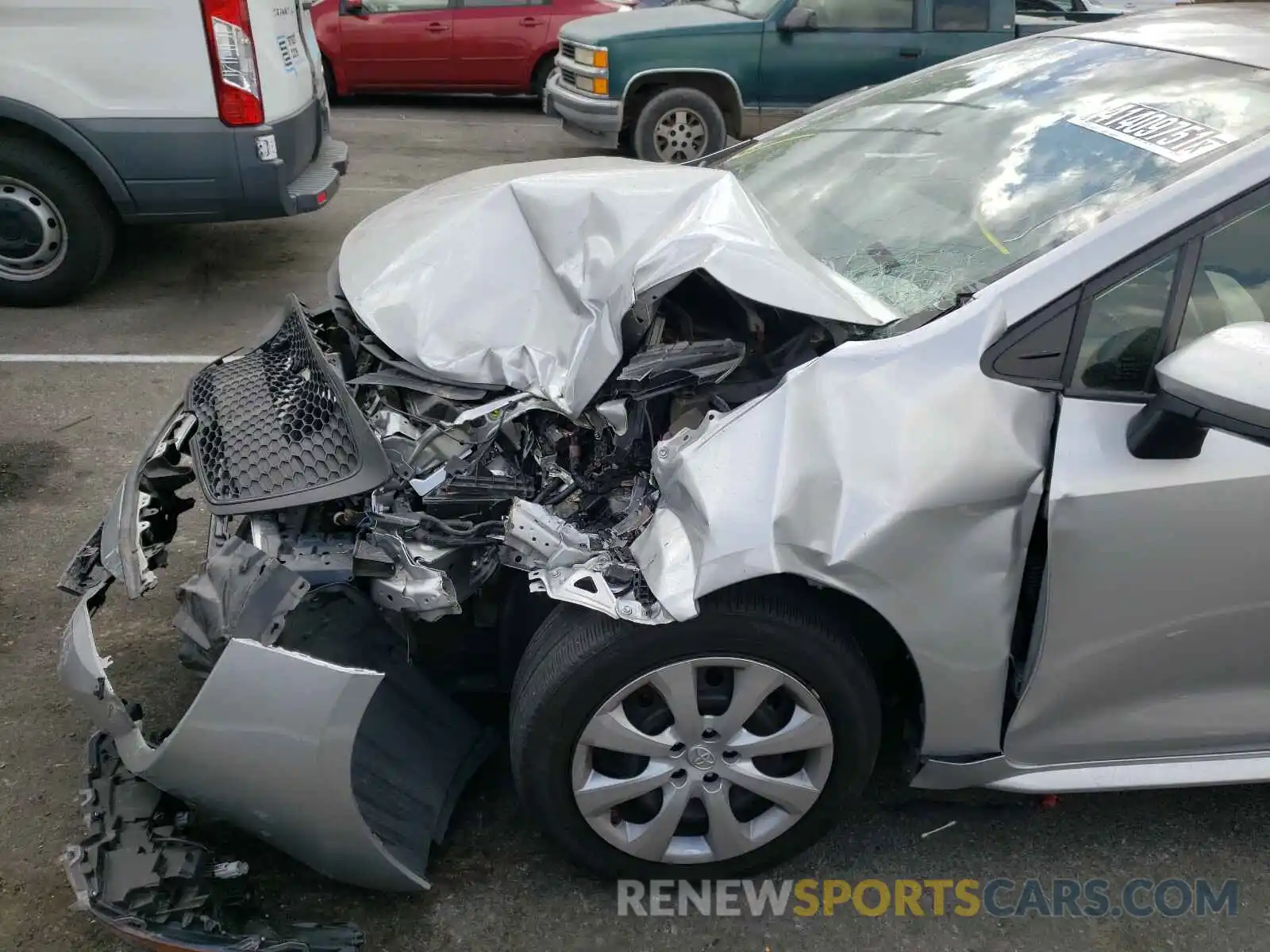 9 Photograph of a damaged car JTDEPRAE6LJ051906 TOYOTA COROLLA 2020