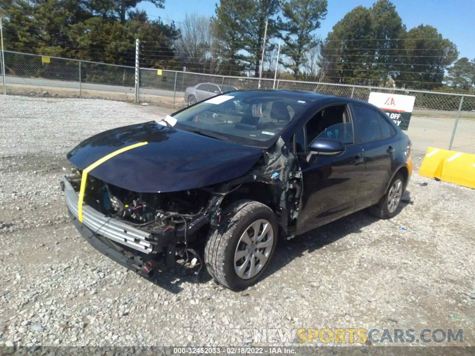 2 Photograph of a damaged car JTDEPRAE6LJ052067 TOYOTA COROLLA 2020