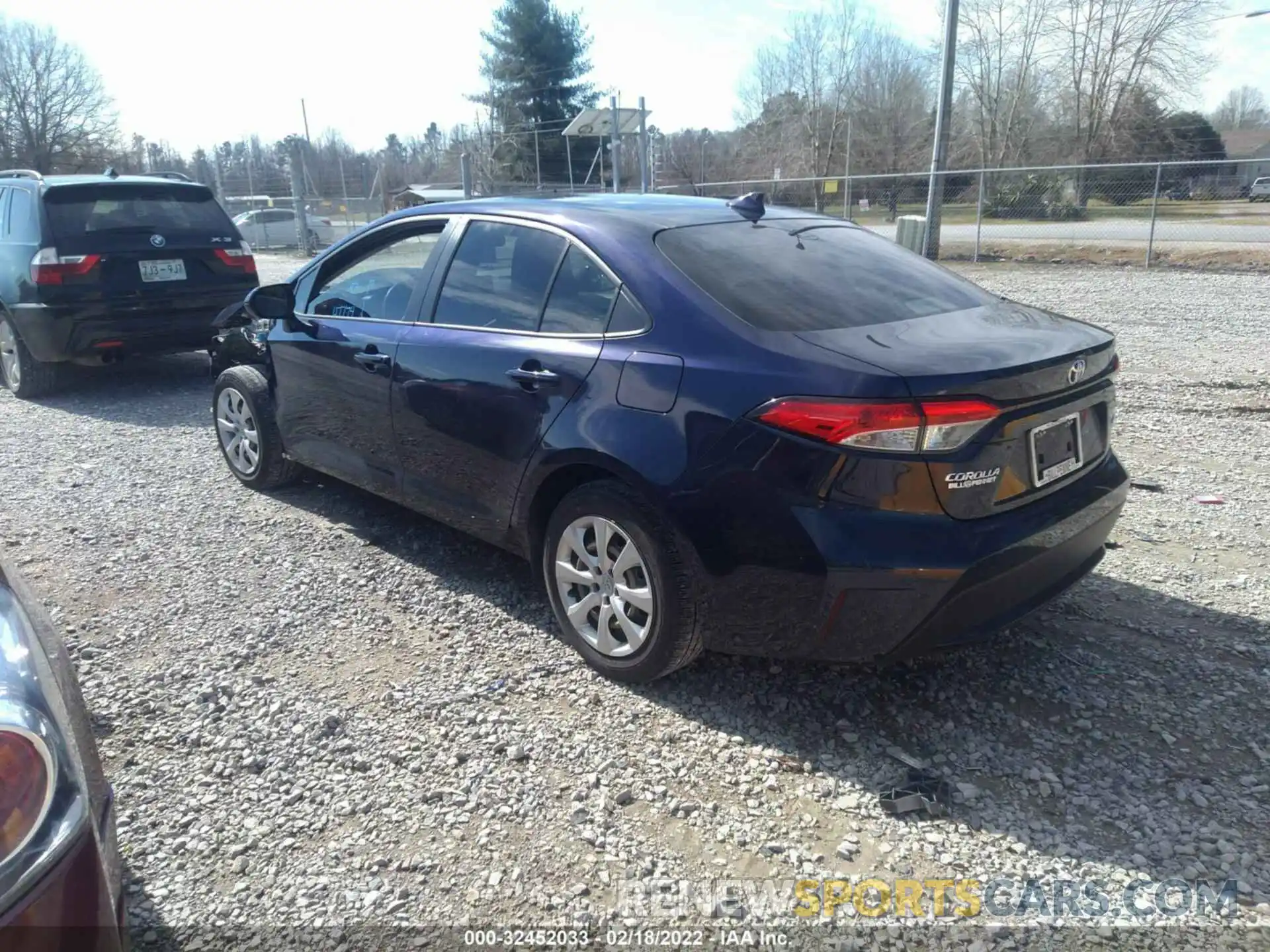 3 Photograph of a damaged car JTDEPRAE6LJ052067 TOYOTA COROLLA 2020