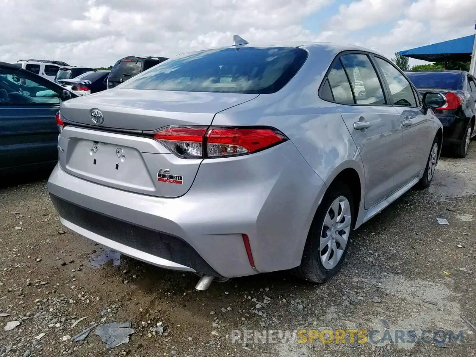 4 Photograph of a damaged car JTDEPRAE6LJ052389 TOYOTA COROLLA 2020