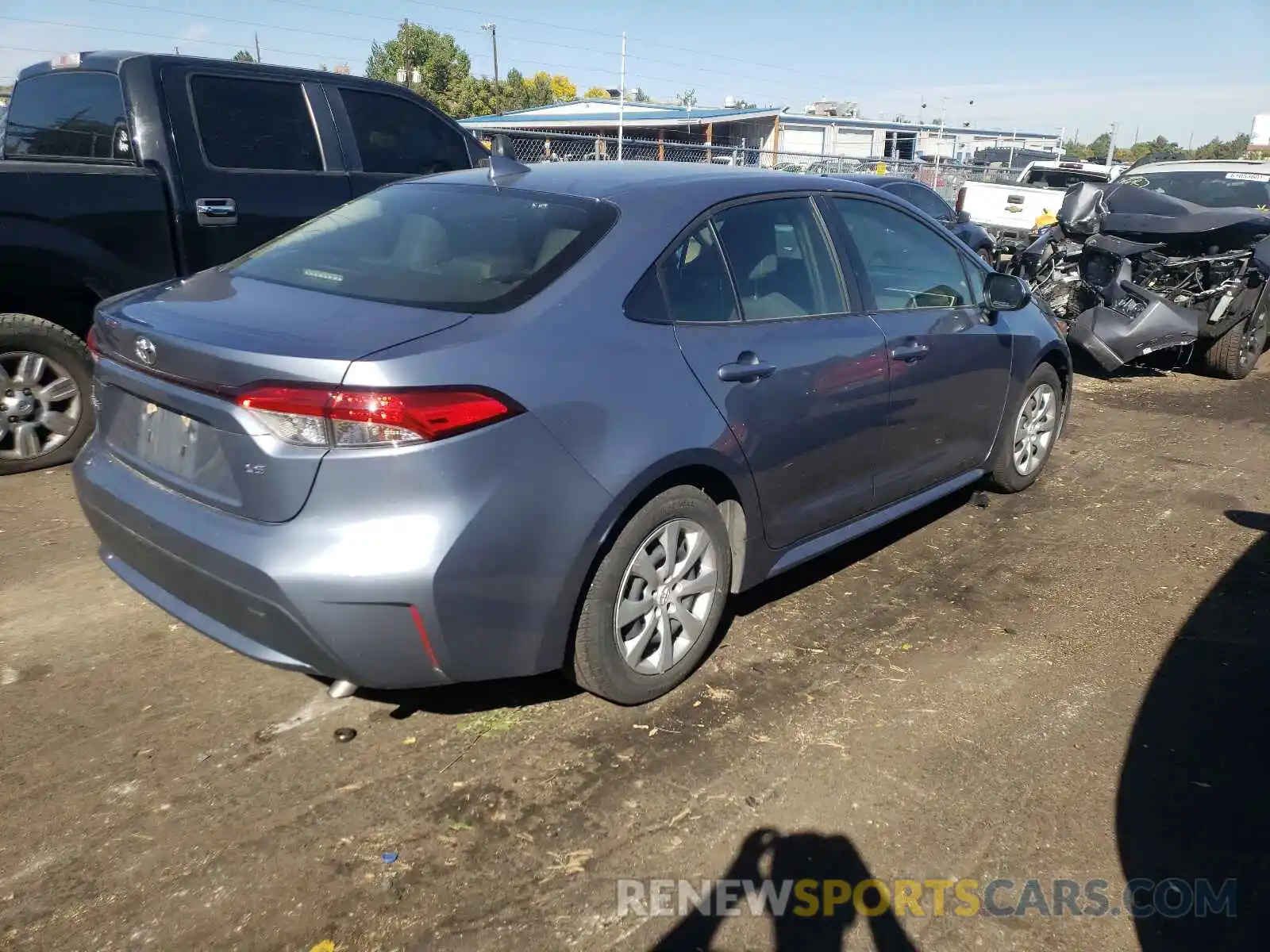 4 Photograph of a damaged car JTDEPRAE6LJ052456 TOYOTA COROLLA 2020