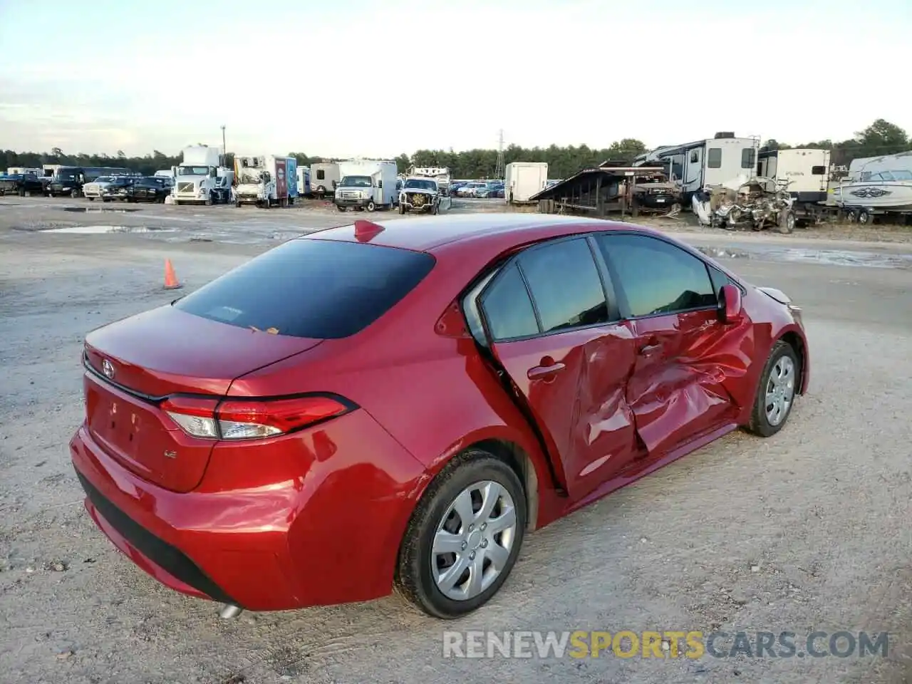 4 Photograph of a damaged car JTDEPRAE6LJ052506 TOYOTA COROLLA 2020