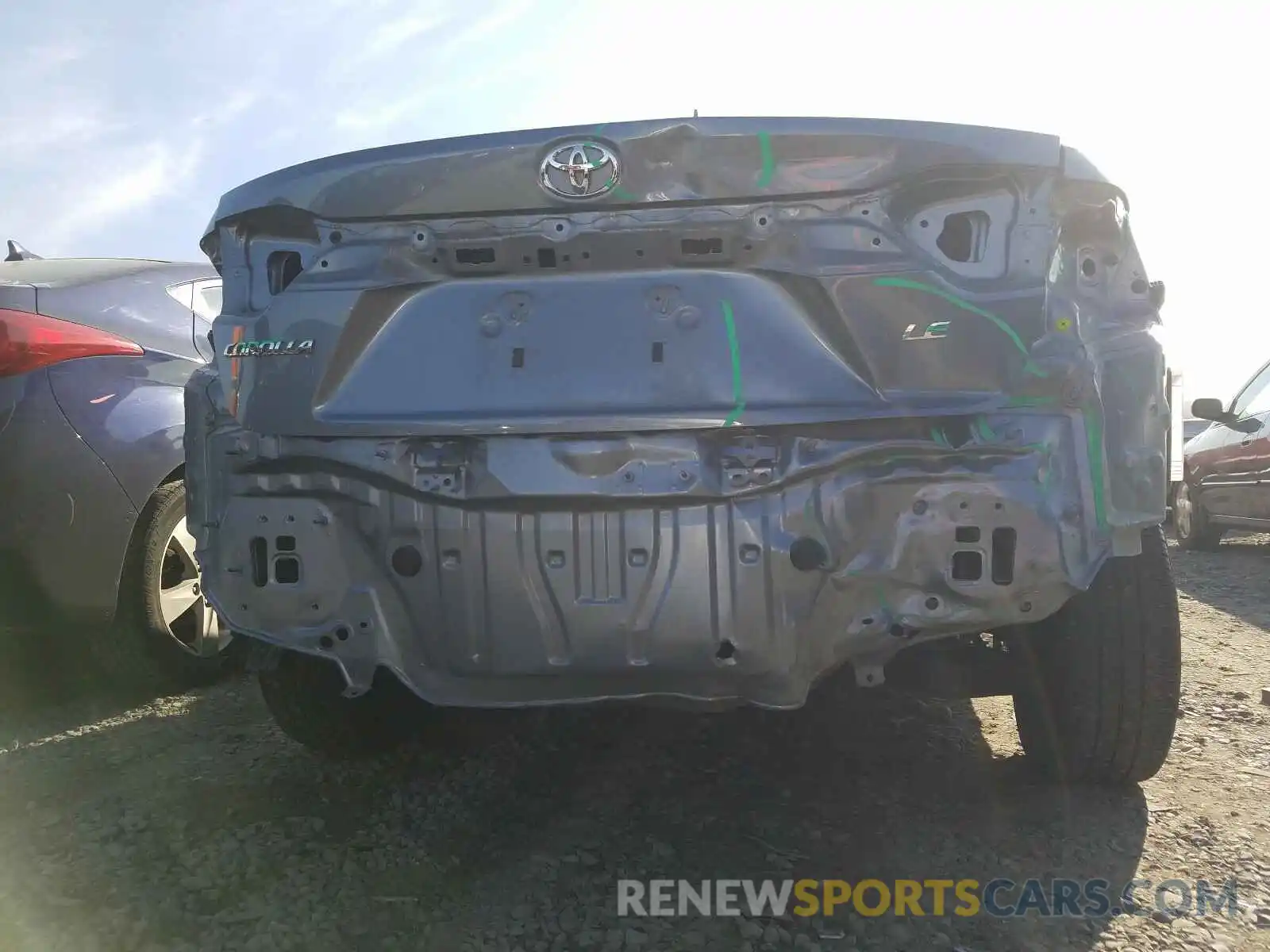 9 Photograph of a damaged car JTDEPRAE6LJ053784 TOYOTA COROLLA 2020