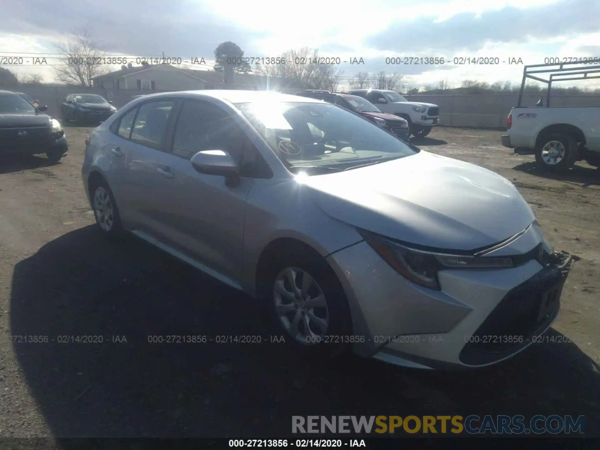 1 Photograph of a damaged car JTDEPRAE6LJ055499 TOYOTA COROLLA 2020