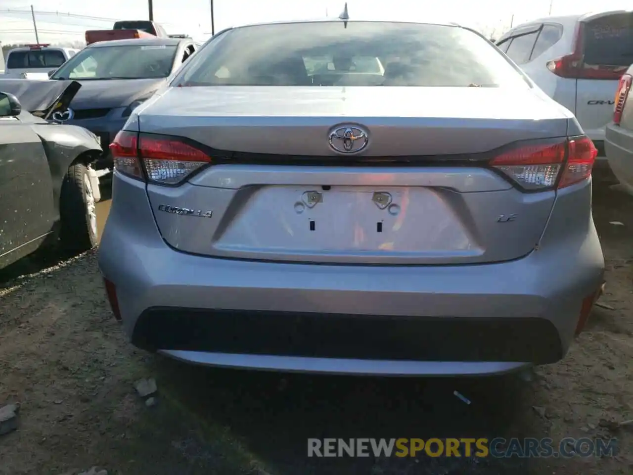 9 Photograph of a damaged car JTDEPRAE6LJ056085 TOYOTA COROLLA 2020