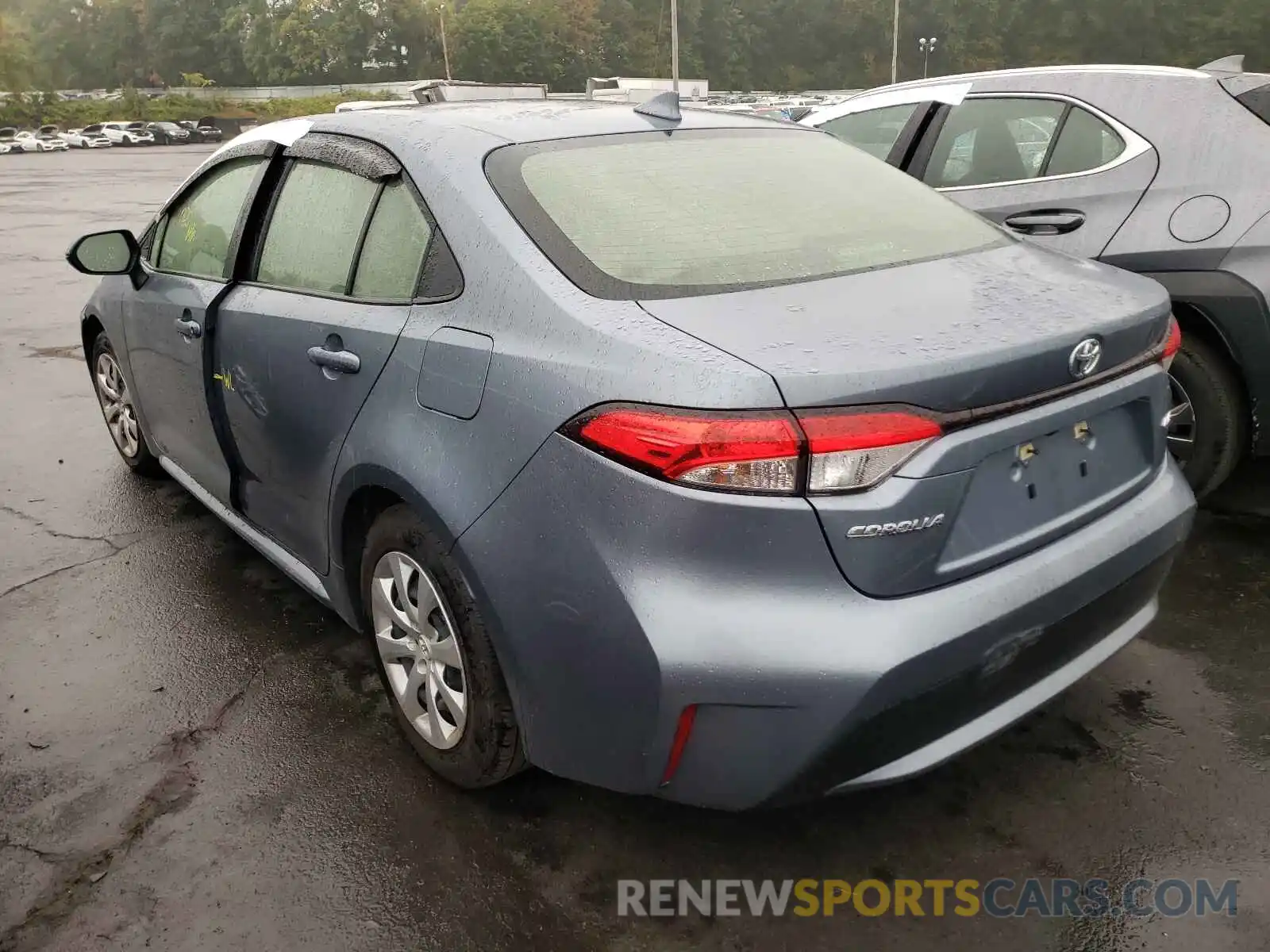 3 Photograph of a damaged car JTDEPRAE6LJ056538 TOYOTA COROLLA 2020