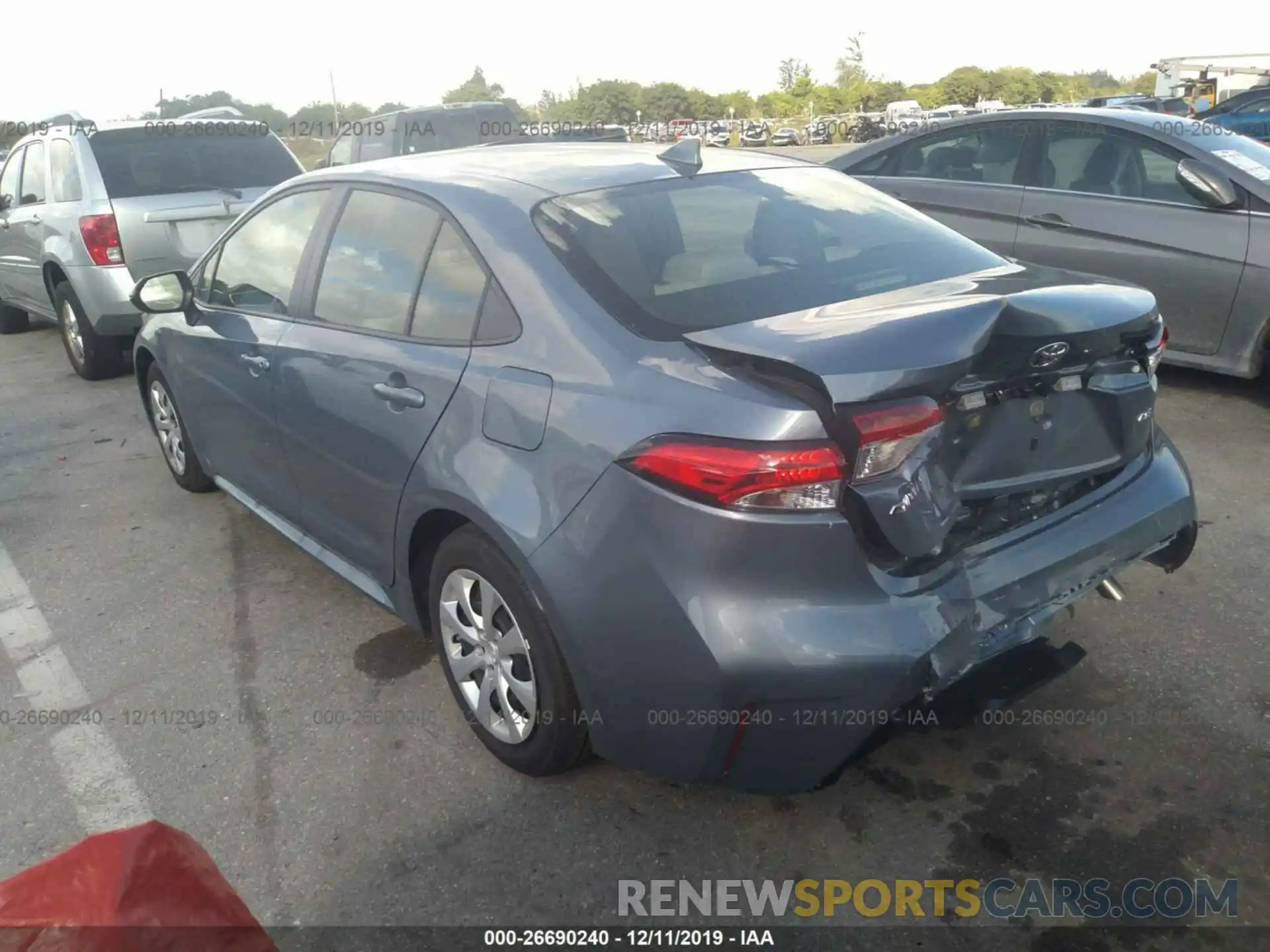 3 Photograph of a damaged car JTDEPRAE6LJ056734 TOYOTA COROLLA 2020