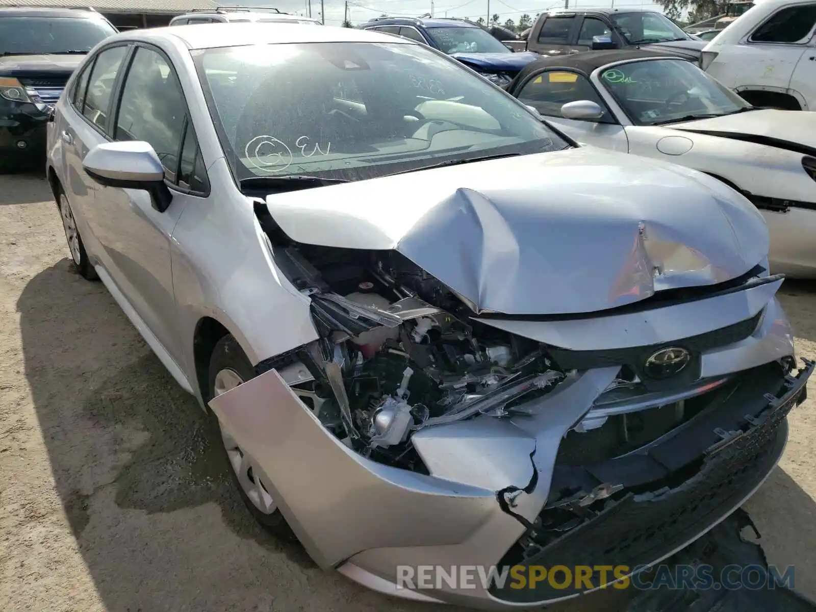 1 Photograph of a damaged car JTDEPRAE6LJ057396 TOYOTA COROLLA 2020