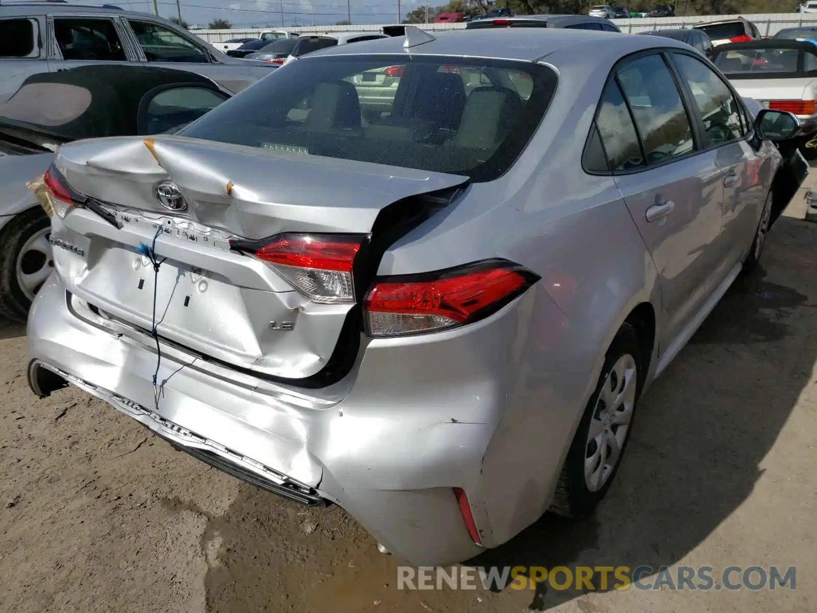 4 Photograph of a damaged car JTDEPRAE6LJ057396 TOYOTA COROLLA 2020