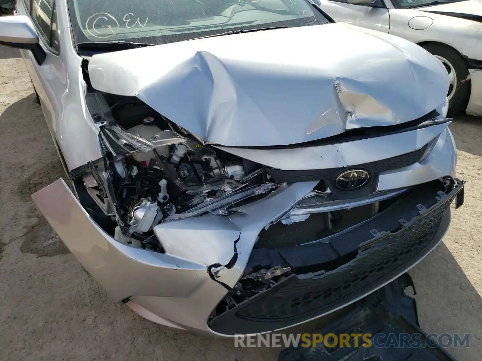 9 Photograph of a damaged car JTDEPRAE6LJ057396 TOYOTA COROLLA 2020