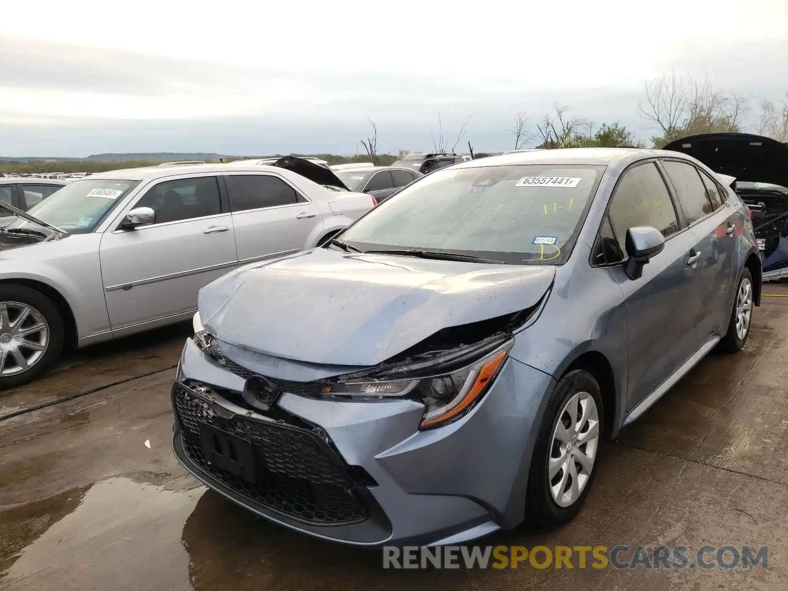 2 Photograph of a damaged car JTDEPRAE6LJ057852 TOYOTA COROLLA 2020