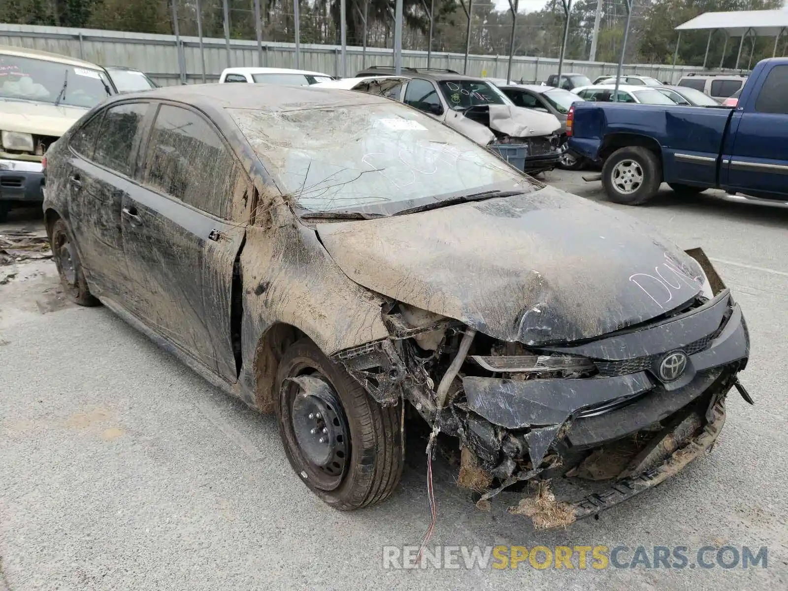 1 Photograph of a damaged car JTDEPRAE6LJ057978 TOYOTA COROLLA 2020