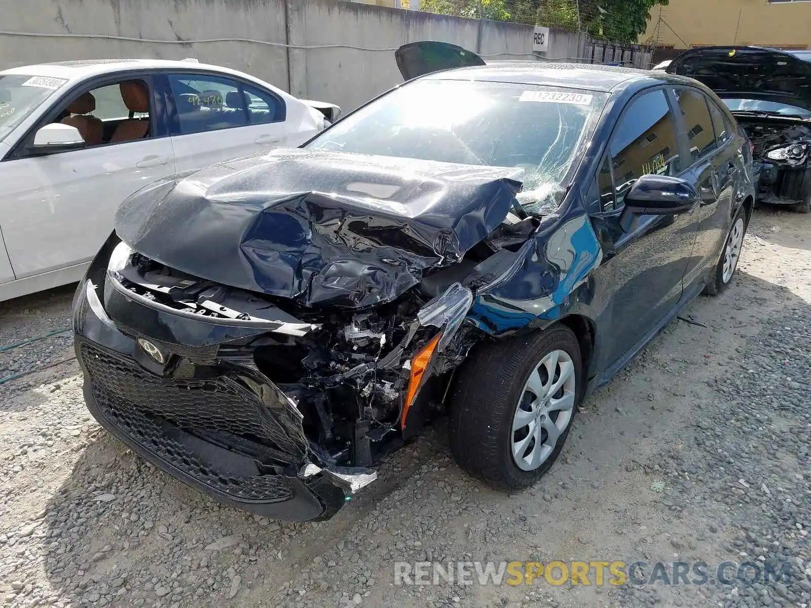 2 Photograph of a damaged car JTDEPRAE6LJ058046 TOYOTA COROLLA 2020