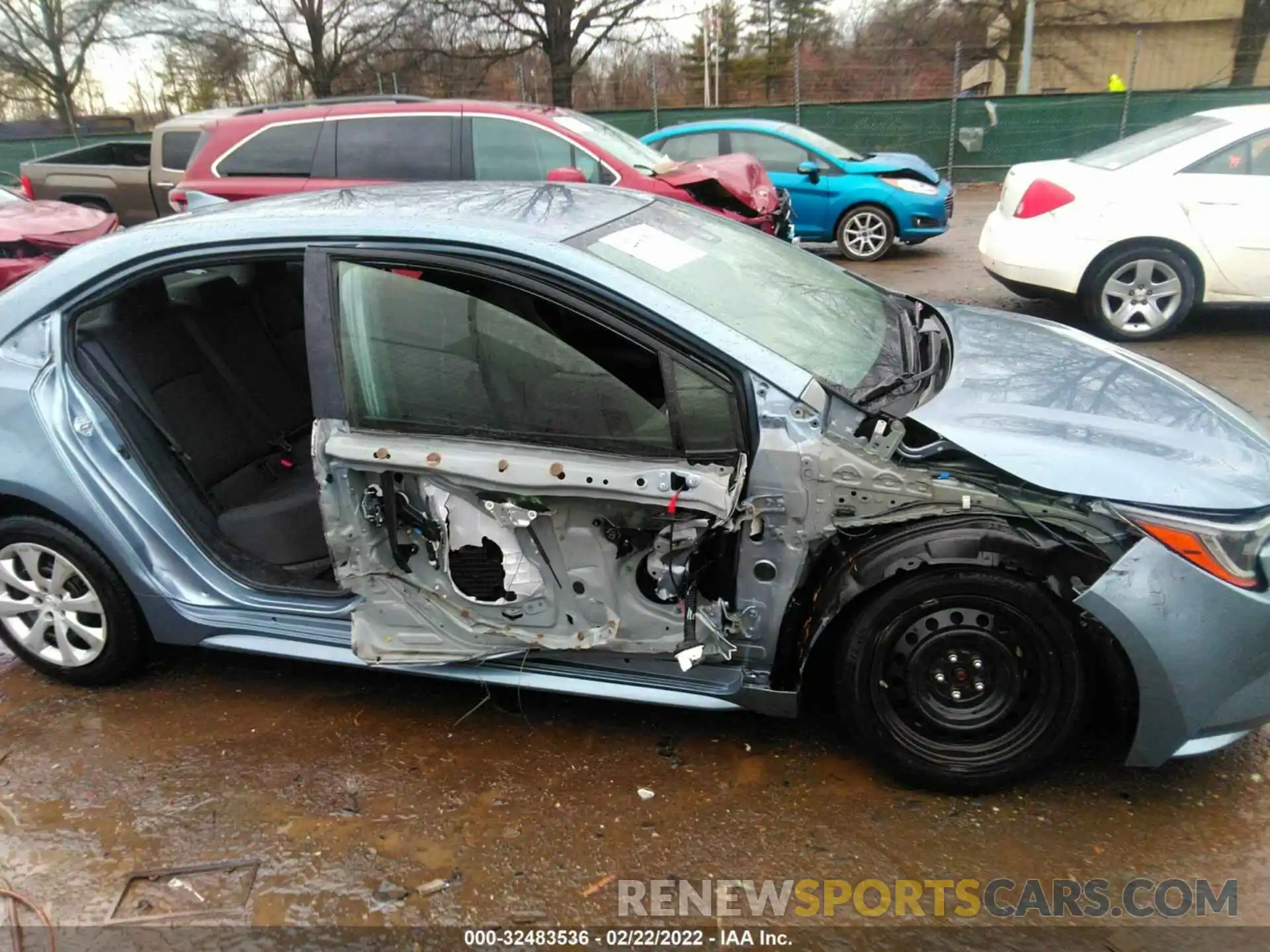 6 Photograph of a damaged car JTDEPRAE6LJ060539 TOYOTA COROLLA 2020