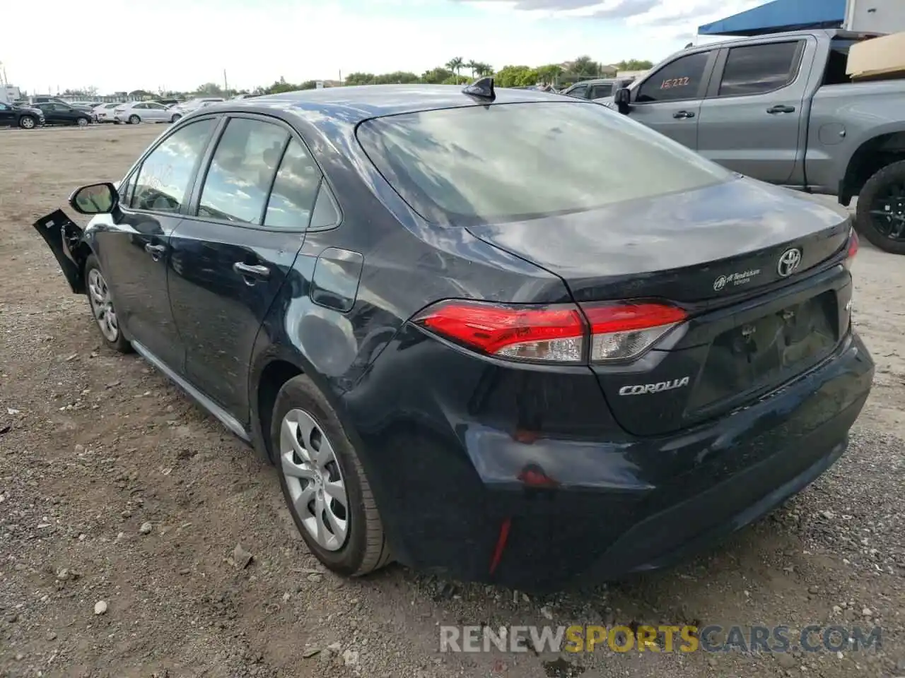 3 Photograph of a damaged car JTDEPRAE6LJ061254 TOYOTA COROLLA 2020