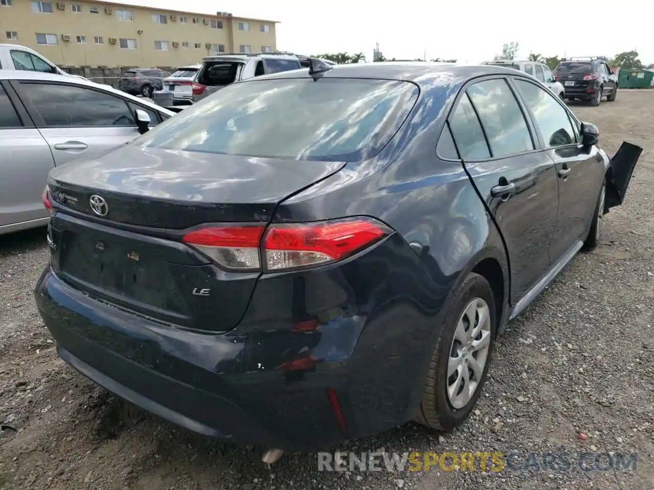 4 Photograph of a damaged car JTDEPRAE6LJ061254 TOYOTA COROLLA 2020