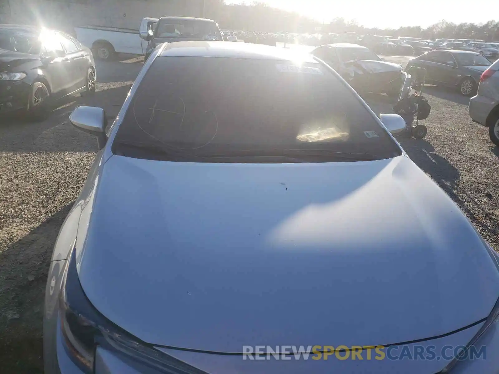 9 Photograph of a damaged car JTDEPRAE6LJ061450 TOYOTA COROLLA 2020