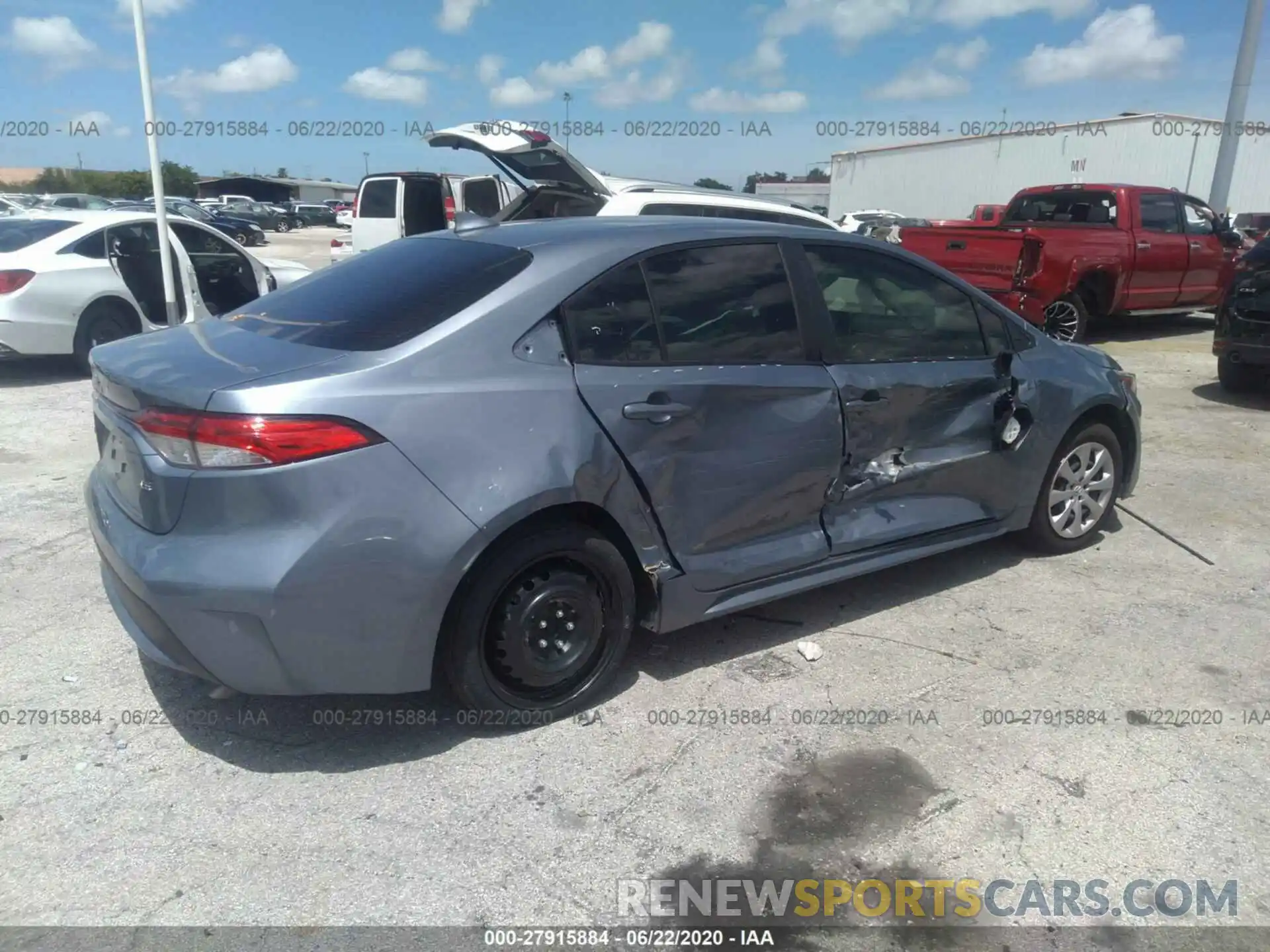 4 Photograph of a damaged car JTDEPRAE6LJ061707 TOYOTA COROLLA 2020