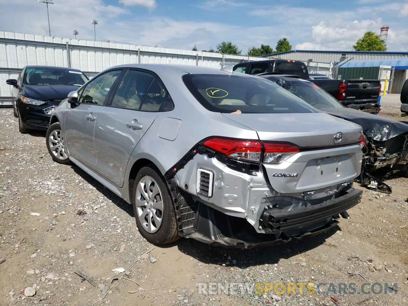 3 Photograph of a damaged car JTDEPRAE6LJ062369 TOYOTA COROLLA 2020