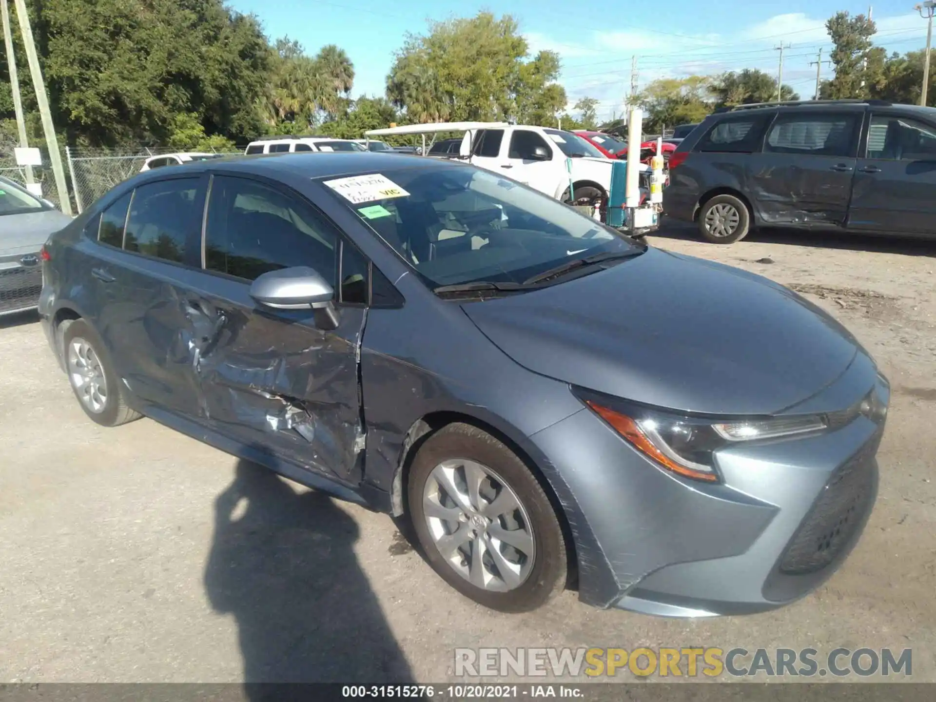 1 Photograph of a damaged car JTDEPRAE6LJ062677 TOYOTA COROLLA 2020